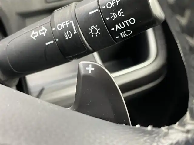 ホンダ ステップワゴン スパーダ クールスピリット 埼玉県 2016(平28)年 6.5万km ホワイトオーキッドパール 純正ナビ　フリップダウンモニター　バックカメラ　ビルトインＥＴＣ　両側パワースライドドア　アダクティブクルーズコントロール　シートヒーター　ＬＥＤ　ドラレコ　ハーフレザー　オートライト　スマートキー