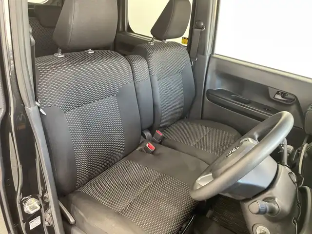 トヨタ ピクシスメガ D SAⅢ 栃木県 2022(令4)年 2.8万km ブラックマイカメタリック 純正ナビ(NSZT-W68T)/ ・フルセグTV/ ・Bluetooth/ ・CD/ ・DVD/ ・SD/バックカメラ/スマートアシスト/ ・衝突軽減システム/ ・オートハイビーム/ ・後方コーナーセンサー/両側パワースライドドア/ETC/ハロゲンヘッドライト/オートライト/リモコンキー/純正フロアマット/フロントフォグランプ/ドアバイザー/ベンチシート