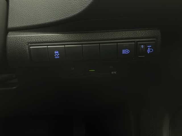 トヨタ カローラ スポーツ ハイブリッドG Z 埼玉県 2019(平31)年 5万km アティチュードブラックマイカ 純正ナビ/(AM/FM/CD/DVD/TV/SD/BT/USB/HDMI)/バックカメラ/ETC/自動防眩ミラー/ハーフレザー/シートヒーター/レーダークルーズコントロール/プッシュスタート/スマートキー/スペアキー/オートライト/LEDヘッドライト/フォグランプ/ヘッドライトレベライザー/純正フロアマット/純正18インチアルミホイール