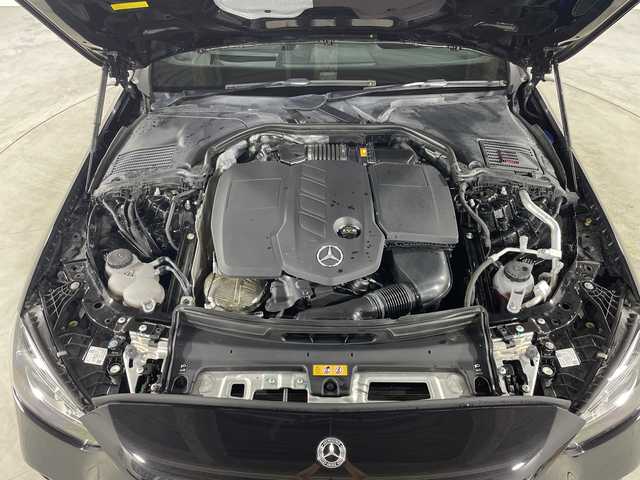 メルセデス・ベンツ Ｍ・ベンツ Ｃ２２０ｄ アバンギャルド　AMGライン 福岡県 2023(令5)年 7万km 黒 純正ナビゲーション/BT DVD CD/フルセグテレビ/全方位カメラ/ブラインドスポットモニター/ヘッドアップディスプレイ/コーナーセンサー/レーダークルーズコントロール/パトルシフト/プッシュスタートエンジン/スマートキー/ドライブレコーダー前後/ETC/オートライト/LEDヘッドライト/純正18インチアルミホイール