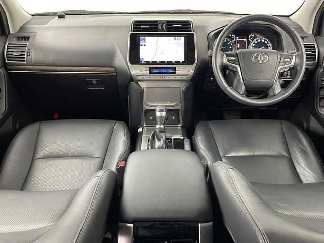 トヨタ ランドクルーザー プラド TX Lパッケージ 道央・札幌 2018(平30)年 1.9万km ホワイトパールクリスタルシャイン ・4WD/・ワンオーナー/・純正ナビ&CD&DVD&BT&TV/・バックカメラ/・レーダークルーズコントロール/・衝突被害軽減ブレーキ/・レーンキープアシスト/・コーナーセンサー/・前席シートヒーター/・前席ベンチレーションシート/・レザーシート/・ETC/・ドライブレコーダー/・モデリスタエアロ/・LEDヘッドライト/・オートライト/・オートマチックハイビーム/・スマートキー