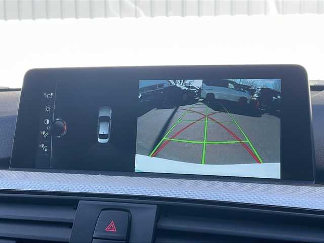 ＢＭＷ ３２０ｄ Mスポーツ 長野県 2017(平29)年 9.6万km 白 純正メーカーナビ/バックカメラ/純正18インチアルミ/コーナーセンサー/保証書・取説/スペアキー