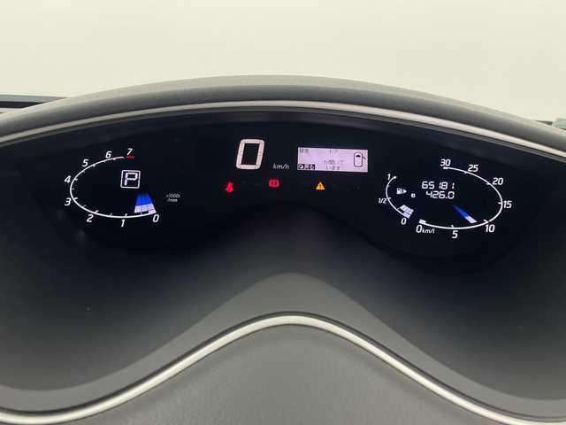 日産 セレナ HWS S HV Vセレ +Sefty 埼玉県 2015(平27)年 6.6万km ブリリアントホワイトパール フリップダウンモニター/純正SDナビ/（BT/CD/DVD/フルTV/AM/FM）/アラウンドビューモニター/両側パワースライドドア/前方ドラレコ/ビルトインETC/ロールサンシェード/衝突軽減ブレーキ/レーンキープアシスト/コーナーセンサー/純正フロアマット/純正アルミホイール/キセノンライト/フロントフォグランプ/スペア1本