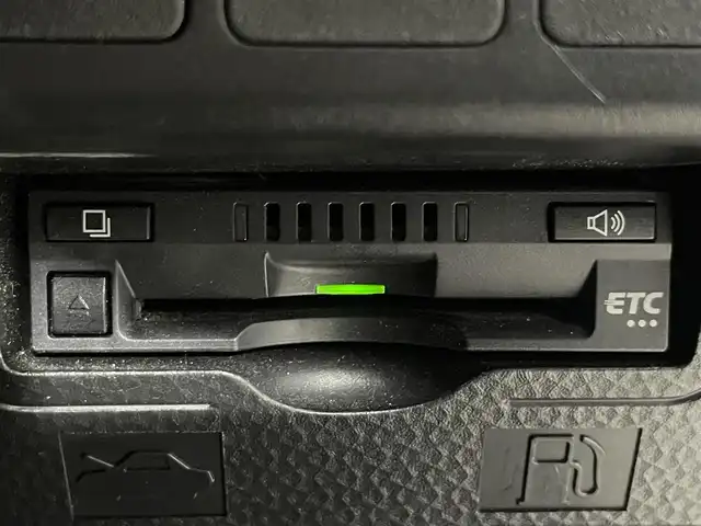 トヨタ タンク カスタムG S 大阪府 2018(平30)年 4.8万km ブラックマイカメタリック TRDエアロ　純正ナビ　バックカメラ　Bluetooth　フルセグTV　DVD再生　衝突軽減ブレーキ　クルーズコントロール　両側パワースライドドア　ドライブレコーダー　ETC オートライト　LEDヘッドライト　スマートキー