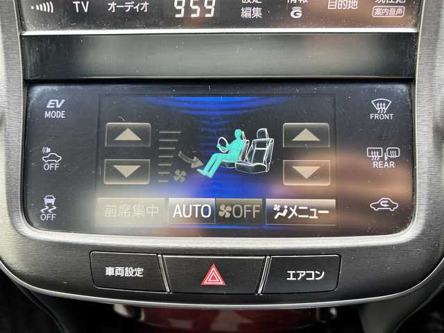 トヨタ クラウン マジェスタ Fバージョン 東京都 2013(平25)年 13.3万km ホワイトパールクリスタルシャイン ムーンルーフ/スーパーライブサウンドシステム/純正HDDナビ/　フルセグTV/DVD/CD/Bluetooth/バックカメラ/純正18インチアルミホイール/レーダークルーズコントロール/プリクラッシュセーフティ/インテリジェントクリアランスソナー/バックソナー/ブラインドスポットモニター/レザーシート/シートヒーター/シートベンチレーション/パワーシート/シートメモリー/ビルトインETC/純正ドライブレコーダー/LEDヘッドライト/LEDフォグランプ/革巻きステアリングホイール/ステアリングヒーター/ステアリングスイッチ/モデリスタLEDルームランプ/ナノイー付左右後席独立温度調整オートエアコン/スイッチ付木目調加飾アームレスト/純正センターコンソールイルミネーション/リア電動サンシェード/電動オート格納ミラー/ウインカーミラー/ミラーヒーター/プッシュスタート/スマートキー×2/純正フロアマット/純正ドアバイザー/保証書/取扱説明書