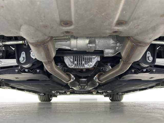 レクサス ＬＣ 500h Sパッケージ 福島県 2021(令3)年 3.1万km ダークグレーマイカ /禁煙車//Lexus Safety System＋/・プリクラッシュセーフティ/・レーントレーシングアシスト/・レーダークルーズコントロール/・オートマチックハイビーム//ブラインドスポットモニター//格納式リアスポイラー//カーボンルーフ//メーカー10.3インチナビ/・BT.CD.VD.SD.USB.AUX.ミラーキャスト/・フルセグTV//バックカメラ//ハーフレザーシート/・前席パワーシート/・D席シートメモリー//パドルシフト//ステアリングスイッチ//純正ドライブレコーダー（F）//ビルトインETC2.0//プッシュスタート//スマートキー×2//電動パーキングブレーキ//オートホールド//三眼LEDヘッドライト//純正21インチAW//純正フロアマット