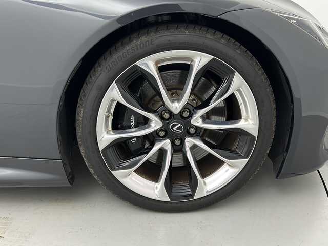 レクサス ＬＣ 500h Sパッケージ 福島県 2021(令3)年 3.1万km ダークグレーマイカ /禁煙車//Lexus Safety System＋/・プリクラッシュセーフティ/・レーントレーシングアシスト/・レーダークルーズコントロール/・オートマチックハイビーム//ブラインドスポットモニター//格納式リアスポイラー//カーボンルーフ//メーカー10.3インチナビ/・BT.CD.VD.SD.USB.AUX.ミラーキャスト/・フルセグTV//バックカメラ//ハーフレザーシート/・前席パワーシート/・D席シートメモリー//パドルシフト//ステアリングスイッチ//純正ドライブレコーダー（F）//ビルトインETC2.0//プッシュスタート//スマートキー×2//電動パーキングブレーキ//オートホールド//三眼LEDヘッドライト//純正21インチAW//純正フロアマット