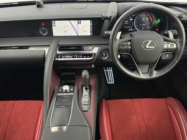 レクサス ＬＣ 500h Sパッケージ 福島県 2021(令3)年 3.1万km ダークグレーマイカ /禁煙車//Lexus Safety System＋/・プリクラッシュセーフティ/・レーントレーシングアシスト/・レーダークルーズコントロール/・オートマチックハイビーム//ブラインドスポットモニター//格納式リアスポイラー//カーボンルーフ//メーカー10.3インチナビ/・BT.CD.VD.SD.USB.AUX.ミラーキャスト/・フルセグTV//バックカメラ//ハーフレザーシート/・前席パワーシート/・D席シートメモリー//パドルシフト//ステアリングスイッチ//純正ドライブレコーダー（F）//ビルトインETC2.0//プッシュスタート//スマートキー×2//電動パーキングブレーキ//オートホールド//三眼LEDヘッドライト//純正21インチAW//純正フロアマット