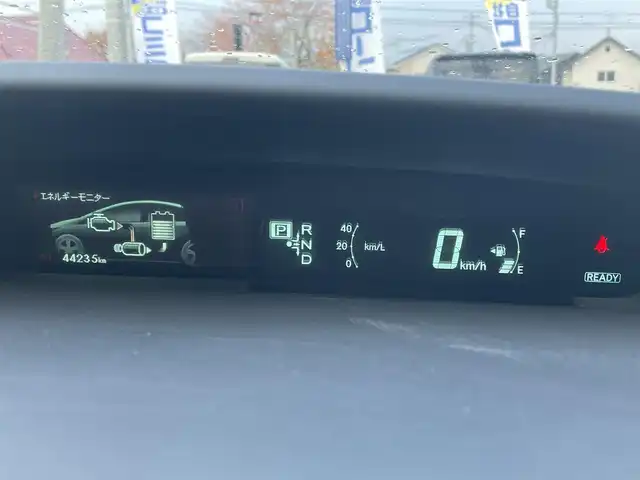 トヨタ プリウス S 岩手県 2013(平25)年 4.5万km ホワイトパールクリスタルシャイン 【(株)IDOMが運営する【じしゃロン盛岡店】の自社ローン対象車両になります。こちらは現金ご利用時の価格です。自社ローンご希望の方は別途その旨お申付け下さい。】/純正ナビ/CD/DVD/フルセグ/Bluetooth/SD/プッシュスタート/スマートキー/スペアキー/HIDヘッドライト/オートライト/フォグライト/ステアリングスイッチ/バックカメラ/フロントカメラ/ETC