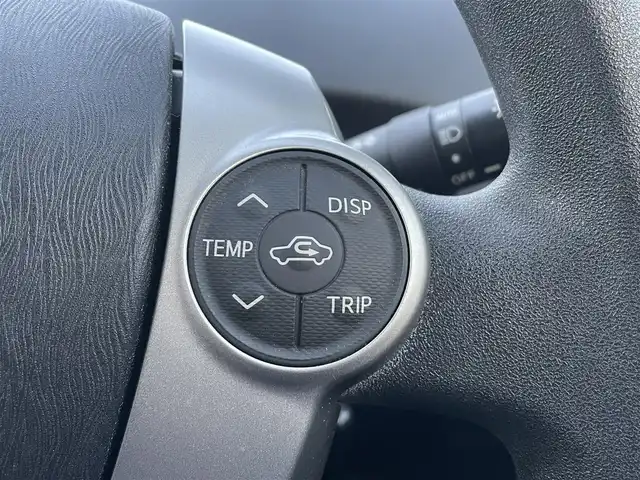 トヨタ プリウス S 岩手県 2013(平25)年 4.5万km ホワイトパールクリスタルシャイン 【(株)IDOMが運営する【じしゃロン盛岡店】の自社ローン対象車両になります。こちらは現金ご利用時の価格です。自社ローンご希望の方は別途その旨お申付け下さい。】/純正ナビ/CD/DVD/フルセグ/Bluetooth/SD/プッシュスタート/スマートキー/スペアキー/HIDヘッドライト/オートライト/フォグライト/ステアリングスイッチ/バックカメラ/フロントカメラ/ETC