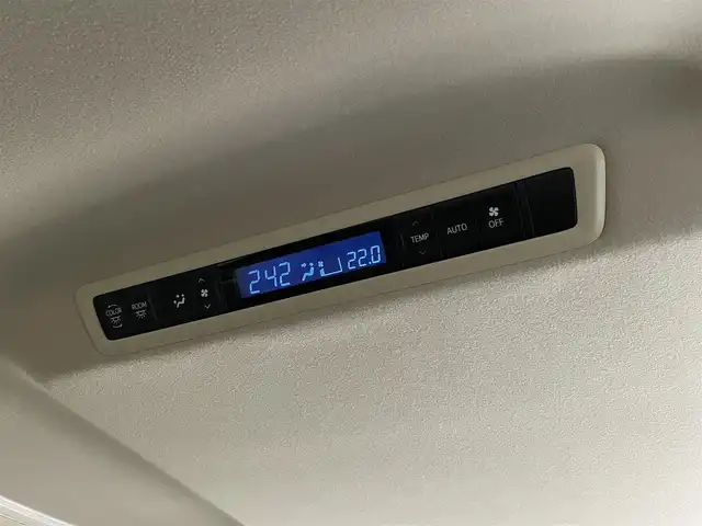 トヨタ ヴェルファイア ハイブリット X 岩手県 2017(平29)年 3.6万km ホワイトパールクリスタルシャイン ワンオーナー/４WD/両側パワースライドドア/プリクラッシュセーフティ/レーダークルーズコントロール/クリアランスソナー/パーキングサポートブレーキ/MTモード付AT/横滑り防止装置/オートブレーキホールド/リヤオートエアコン/純正１０．５インチナビ/フルセグTV/TVキャンセラー/ステアリングスイッチ/バックカメラ/ETC2.0/ドライブレコーダー/オートライト/LEDヘッドランプ/純正16インチアルミホイール