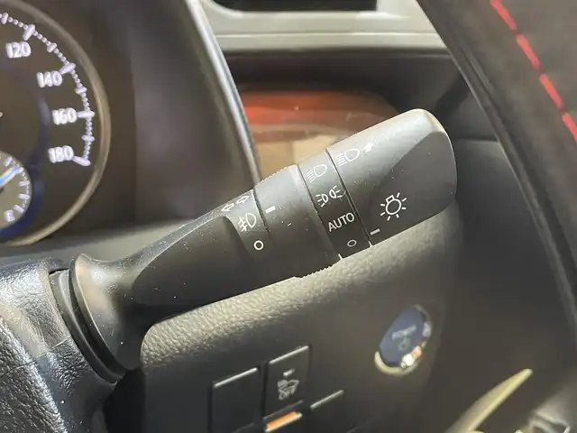 トヨタ ヴェルファイア ハイブリット X 岩手県 2017(平29)年 3.6万km ホワイトパールクリスタルシャイン ワンオーナー/４WD/両側パワースライドドア/プリクラッシュセーフティ/レーダークルーズコントロール/クリアランスソナー/パーキングサポートブレーキ/MTモード付AT/横滑り防止装置/オートブレーキホールド/リヤオートエアコン/純正１０．５インチナビ/フルセグTV/TVキャンセラー/ステアリングスイッチ/バックカメラ/ETC2.0/ドライブレコーダー/オートライト/LEDヘッドランプ/純正16インチアルミホイール