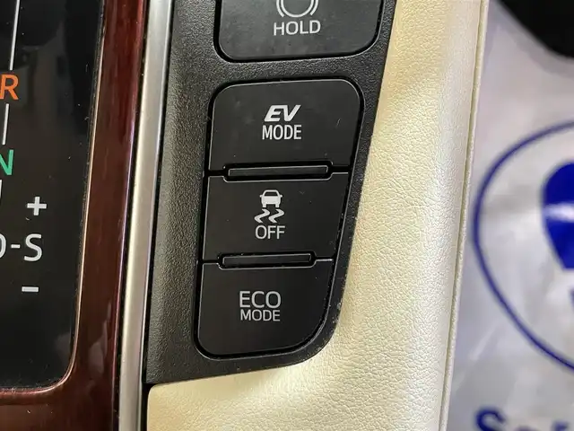 トヨタ ヴェルファイア ハイブリット X 岩手県 2017(平29)年 3.6万km ホワイトパールクリスタルシャイン ワンオーナー/４WD/両側パワースライドドア/プリクラッシュセーフティ/レーダークルーズコントロール/クリアランスソナー/パーキングサポートブレーキ/MTモード付AT/横滑り防止装置/オートブレーキホールド/リヤオートエアコン/純正１０．５インチナビ/フルセグTV/TVキャンセラー/ステアリングスイッチ/バックカメラ/ETC2.0/ドライブレコーダー/オートライト/LEDヘッドランプ/純正16インチアルミホイール