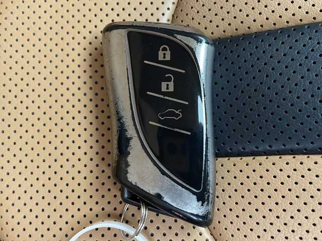 レクサス ＮＸ 350h Fスポーツ 千葉県 2024(令6)年 1.6万km グラファイトブラックガラスフレーク 衝突軽減ブレーキ/レーンキープアシスト/レーダークルーズコントロール/オートマチックハイビーム/全方位カメラ/純正メモリナビ/（フルセグ/Bluetooth/FM/AM）/アイドリングストップ/ETC2.0/シートヒーター（運転席＋助手席）/エアシート（運転席＋助手席）/ブラインドスポットモニター/ヘッドアップディスプレイ/デジタルインナーミラー/LEDヘッドライト/フォグライト/電動格納ミラー/パドルシフト