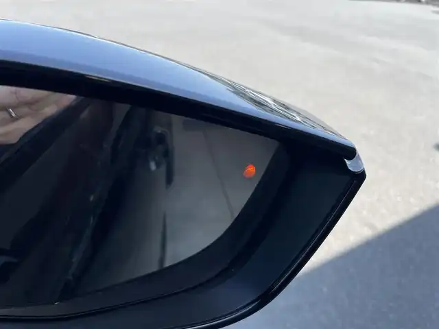 プジョー ３０８ GT ブルーHDi 栃木県 2023(令5)年 0.9万km 黒 ワンオーナー /禁煙車/色コード　9V（ペルラネラブラック）/純正メモリナビ/【Bluetooth・USB・AppleCarPlay・AndroidAuto】/全方位カメラ（フロント・バック）/ETC/ドライブレコーダー(前後録画)/スマートキー×2/プッシュスタート/アクティブセーフティブレーキ/道路標識認識/ドライバーアテンションアラート/リアクロストラフィックアラート/パーキングセンサー/レーンキープアシスト/インテリジェントハイビーム/クルーズコントロール(追従式)/パドルシフト/革巻きステアリング/ハーフレザーシート/D席パワーシート/前席シートヒーター/LEDヘッドランプ/リアフォグランプ/純正マット/保証書/取説