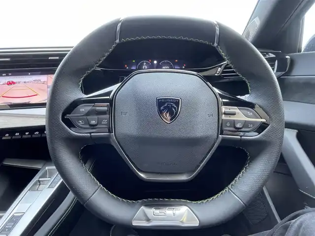 プジョー ３０８ GT ブルーHDi 栃木県 2023(令5)年 0.9万km 黒 ワンオーナー /禁煙車/色コード　9V（ペルラネラブラック）/純正メモリナビ/【Bluetooth・USB・AppleCarPlay・AndroidAuto】/全方位カメラ（フロント・バック）/ETC/ドライブレコーダー(前後録画)/スマートキー×2/プッシュスタート/アクティブセーフティブレーキ/道路標識認識/ドライバーアテンションアラート/リアクロストラフィックアラート/パーキングセンサー/レーンキープアシスト/インテリジェントハイビーム/クルーズコントロール(追従式)/パドルシフト/革巻きステアリング/ハーフレザーシート/D席パワーシート/前席シートヒーター/LEDヘッドランプ/リアフォグランプ/純正マット/保証書/取説