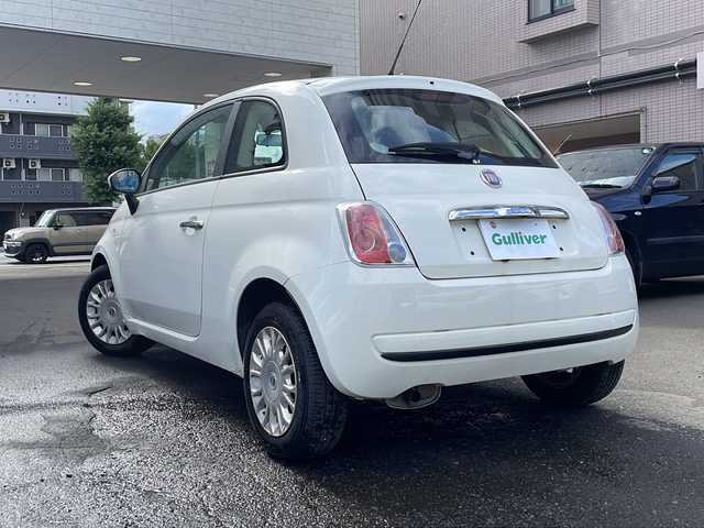 フィアット ５００ 1．2 ポップ 道央・札幌 2013(平25)年 4.1万km 白 純正オーディオ(FM、AM、CD)/純正フロアマット/ETC/ダブルエアバッグ