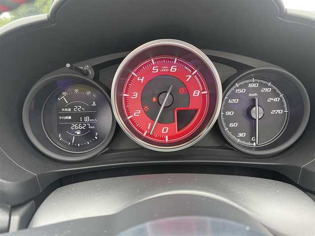 アバルト １２４ スパイダー 福島県 2018(平30)年 2.7万km パール カラーコード25D/純正ナビ/フルセグTV、DVD、/ETC/バックカメラ/プッシュスタート/スマートキー/スペアキー/テレビキャンセラー/スポーツモード/ステリモ/純正17インチタイヤ/オートライト/純正フロアマット/クルーズコントロール