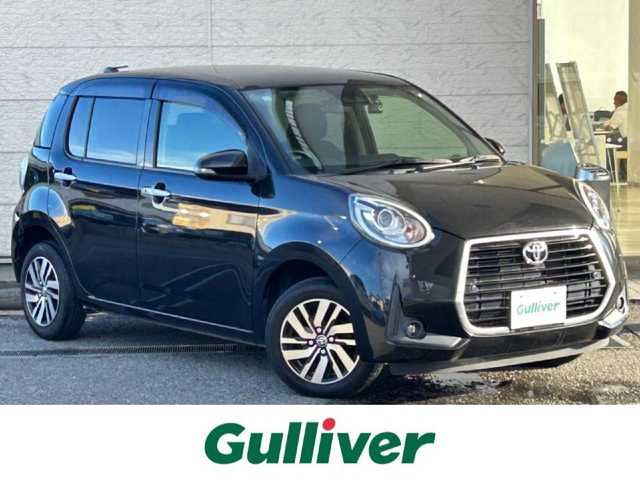 トヨタ パッソ モーダ　Gパッケージ 兵庫県 2018(平30)年 3.1万km ブラックマイカメタリック 純正ナビ/(CD/BT/SD)/フルセグTV/バックカメラ/ETC/衝突軽減ブレーキ/コーナーセンサー/前後ドライブレコーダー/LEDヘッドライト/オートライト/オートハイビーム/フォグランプ/ステアリングリモコン/スマートキー/純正フロアマット/純正ドアバイザー/純正アルミ14インチ