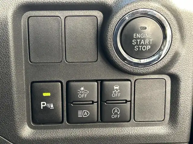 トヨタ パッソ モーダ　Gパッケージ 兵庫県 2018(平30)年 3.1万km ブラックマイカメタリック 純正ナビ/(CD/BT/SD)/フルセグTV/バックカメラ/ETC/衝突軽減ブレーキ/コーナーセンサー/前後ドライブレコーダー/LEDヘッドライト/オートライト/オートハイビーム/フォグランプ/ステアリングリモコン/スマートキー/純正フロアマット/純正ドアバイザー/純正アルミ14インチ