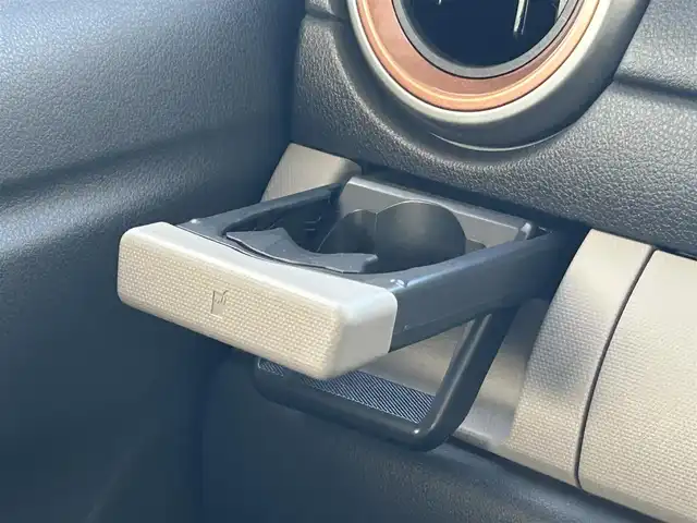 トヨタ パッソ モーダ　Gパッケージ 兵庫県 2018(平30)年 3.1万km ブラックマイカメタリック 純正ナビ/(CD/BT/SD)/フルセグTV/バックカメラ/ETC/衝突軽減ブレーキ/コーナーセンサー/前後ドライブレコーダー/LEDヘッドライト/オートライト/オートハイビーム/フォグランプ/ステアリングリモコン/スマートキー/純正フロアマット/純正ドアバイザー/純正アルミ14インチ