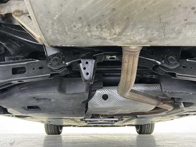 トヨタ カローラ スポーツ ハイブリッドG Z 宮城県 2018(平30)年 4.9万km ホワイトパールクリスタルシャイン 禁煙車/Toyota Safety Sense/・プリクラッシュセーフティ/・レーントレーシングアシスト/・レーダークルーズコントロール/・オートマチックハイビーム/純正7インチSDナビ/・BT.CD.DVD.SD/バックカメラ/フルセグTV/ビルトインETC/ドライブレコーダー（FR）/プッシュスタート/スマートキー/電動パーキングブレーキ/LEDヘッドライト/LEDフォグライト/ステアリングスイッチ/純正フロアマット/純正18インチAW/純正ドアバイザー/トノカバー