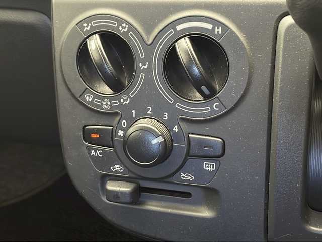 スズキ アルト L 福島県 2021(令3)年 2.3万km シフォンアイボリーM 禁煙車/社外ナビPanasonic　CNR775W【フルセグTV/ DVD/CD/SD/Bluetooth】/スズキセーフティサポート/衝突被害軽減ブレーキ/車線逸脱警報機能/横滑り防止/オートライト/アイドリングストップ　/ビルトインETC/前方ドライブレコーダー/シートヒーター/キーレス/社外13インチアルミホイール