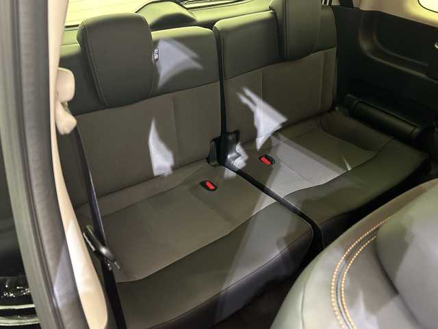 ホンダ フリード ハイブリット e:HEV クロスター 愛媛県 2025(令7)年 0.1千km クリスタルブラックパール 登録済未使用車　ＨｏｎｄａＣＯＮＮＥＣＴナビ　フルセグＴＶ　バックカメラ　ブラインドスポットモニター　シートヒーター　衝突被害軽減ブレーキ　アダプティブクルーズコントロール　両側電動スライドドア　禁煙