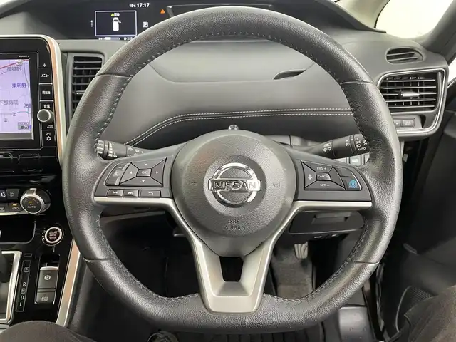 日産 セレナ ハイウェイスター プロパイロットED 大分県 2016(平28)年 5.6万km インペリアルアンバーP エマージェンシーブレーキ/純正メモリナビ/（フルセグTV/DVD/Bluetooth）/純正フリップダウンモニター/バックカメラ/ビルトインETC/ドライブレコーダー/電動パーキングブレーキ/オートブレーキホールド/プロパイロット/両側ハンズフリーパワースライドドア/コーナーセンサー/LEDヘッドライト/オートライト/スマートキー/純正アルミホイール