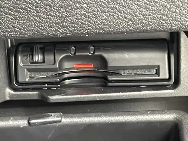 日産 セレナ ハイウェイスター プロパイロットED 大分県 2016(平28)年 5.6万km インペリアルアンバーP エマージェンシーブレーキ/純正メモリナビ/（フルセグTV/DVD/Bluetooth）/純正フリップダウンモニター/バックカメラ/ビルトインETC/ドライブレコーダー/電動パーキングブレーキ/オートブレーキホールド/プロパイロット/両側ハンズフリーパワースライドドア/コーナーセンサー/LEDヘッドライト/オートライト/スマートキー/純正アルミホイール