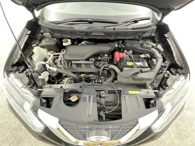 日産 エクストレイル 20Xi 千葉県 2018(平30)年 5.6万km チタニウムカーキ 禁煙車/４WD/エマージェンシーブレーキ/・プロパイロット/・コーナーセンサー/パワーバックドア/純正9インチメモリナビ/・型番：MM518D-L/・CD/DVD/AUX/Bluetooth/フルセグTV/・アラウンドビューモニター/・インテリジェントルームミラー/・ビルトインETC/革巻きステアリング/・ステアリングスイッチ/レザーシート/左右独立エアコン/電子パーキング/・ブレーキホールド/純正フロアマット/純正18インチAW/・LEDヘッドライト/・フォグランプ