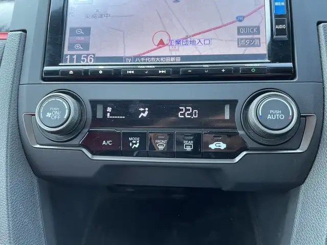 ホンダ シビック タイプR 千葉県 2018(平30)年 4.9万km クリスタルブラックパール 純正SDナビ/(AM/FM/CD/SD/DVD/フルセグ/Bluetooth)/純正エアロ/bremboキャリパー/バックカメラ/クルーズコントロール/横滑り防止装置/ETC/アイドリングストップ/LEDヘッドライト/フォグランプ/オートライト/ウィンカーミラー/電動格納ミラー/純正20インチAW/シートリフター/レブマッチシステム/プッシュスタート/スマートキー/フロアマット/スペアキー/取扱説明書/保証書