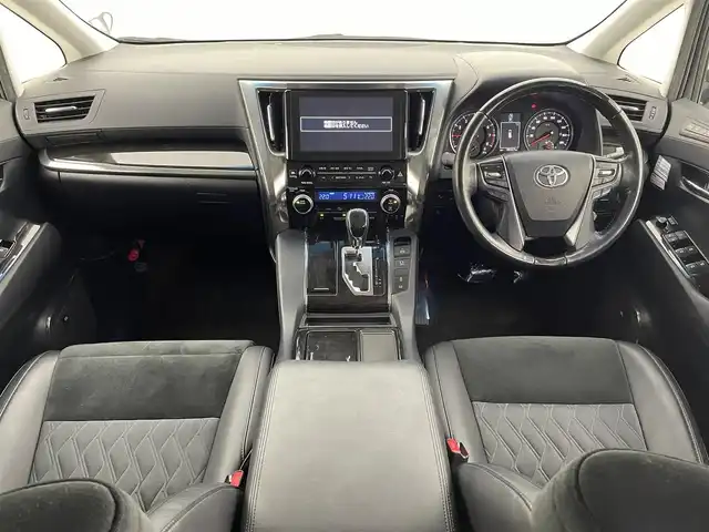 トヨタ ヴェルファイア Z Gエディション 宮城県 2017(平29)年 10万km ホワイトパールクリスタルシャイン ワンオーナー/フリップダウンモニター/JBLサウンド/純正ナビ/(フルセグTV/AM/FM/CD/DVD/Bluetooth)/バックカメラ/ステアリングヒーター/スペアキー×1/ビルトインETC/パワーバックドア/両側パワースライドドア/クルーズコントロール/横滑り防止装置/クリアランスソナー/衝突被害軽減システム/レーンキープアシスト/オートライト/ハーフレザー/オットマン/前席パワーシート/純正18インチAW/純正フロアマット/純正LEDヘッドライト