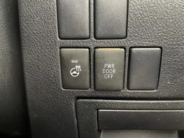 トヨタ ヴェルファイア Z Gエディション 宮城県 2017(平29)年 10万km ホワイトパールクリスタルシャイン ワンオーナー/フリップダウンモニター/JBLサウンド/純正ナビ/(フルセグTV/AM/FM/CD/DVD/Bluetooth)/バックカメラ/ステアリングヒーター/スペアキー×1/ビルトインETC/パワーバックドア/両側パワースライドドア/クルーズコントロール/横滑り防止装置/クリアランスソナー/衝突被害軽減システム/レーンキープアシスト/オートライト/ハーフレザー/オットマン/前席パワーシート/純正18インチAW/純正フロアマット/純正LEDヘッドライト