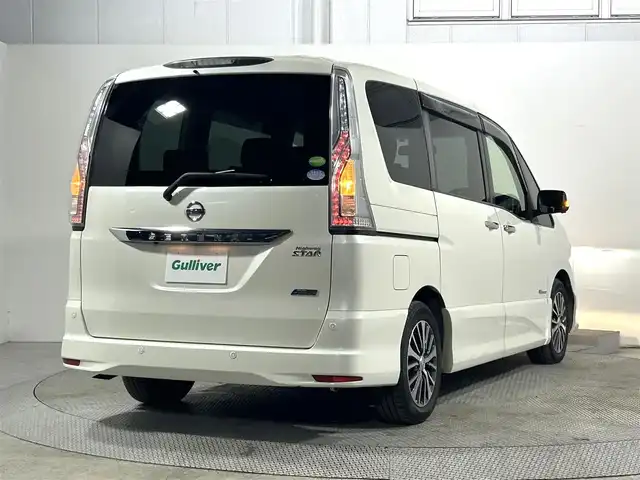 日産 セレナ HWS S HV Vセレ +SeftyⅡ 大阪府 2015(平27)年 4.1万km ブリリアントホワイトパール 社外ナビ(地デジ/CD再生) 衝突軽減 両側パワースライドドア 全方位カメラ ETC クルコン クリアランスソナー オートライト リアオートエアコン スマートキー プッシュスタート 電格ミラー ABS