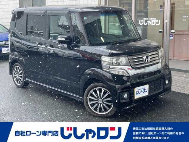ホンダ Ｎ ＢＯＸ カスタム G ターボパッケージ 愛知県 2013(平25)年 8.3万km クリスタルブラックパール (株)IDOMが運営する【じしゃロン豊川店】の自社ローン専用車両になります。こちらは現金またはオートローンご利用時の価格です。自社ローンご希望の方は別途その旨お申付け下さい/ 純正ディーラーナビ/ バックカメラ/ ETC/ 両側パワースライドドア/ 革巻ステアリング/ ステアリングスイッチ/ クルーズコントロール/ パドルシフト/ ウインカーミラー/ ドアバイザー/ プッシュスタート/ フロアマット