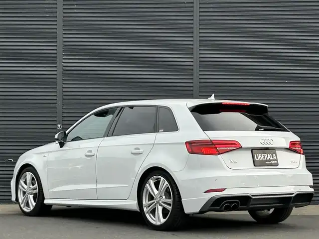 アウディ Ａ３ SB 1．4 TFSI スポーツ 茨城県 2018(平30)年 4.5万km グレイシアホワイトメタリック Sラインパッケージ/アシスタンスＰＫＧ　/コンビニエンスＰＫＧ　/ＡＣＣ　/レーンアシスト　/サイドアシスト　/バーチャルＣＰ　/アドバンストキー　/ナビ　/ＴＶ　/ＣａｒＰｌａｙ　/Ｂカメラ　/パーキングシステム　/ＬＥＤ　/オートハイビーム/禁煙車
