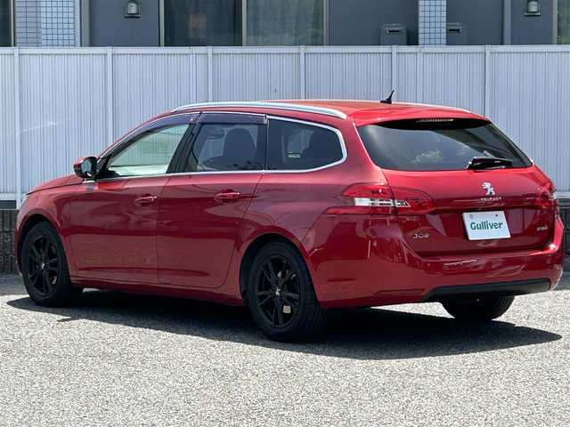 プジョー ３０８ SW GTライン 愛知県 2016(平28)年 10.7万km 赤 純正ディスプレイオーディオ/BT/CD/USB/AUX/社外ナビ・TV/バックカメラ/ETC/クルーズコントロール/社外レーダー/パドルシフト/トノカバー/前後クリアランスソナー/ルーフレール/LEDオートライト/フォグランプ/トノカバー/純正AW/スタッドレスタイヤ積込