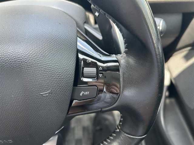 プジョー ３０８ SW GTライン 愛知県 2016(平28)年 10.7万km 赤 純正ディスプレイオーディオ/BT/CD/USB/AUX/社外ナビ・TV/バックカメラ/ETC/クルーズコントロール/社外レーダー/パドルシフト/トノカバー/前後クリアランスソナー/ルーフレール/LEDオートライト/フォグランプ/トノカバー/純正AW/スタッドレスタイヤ積込
