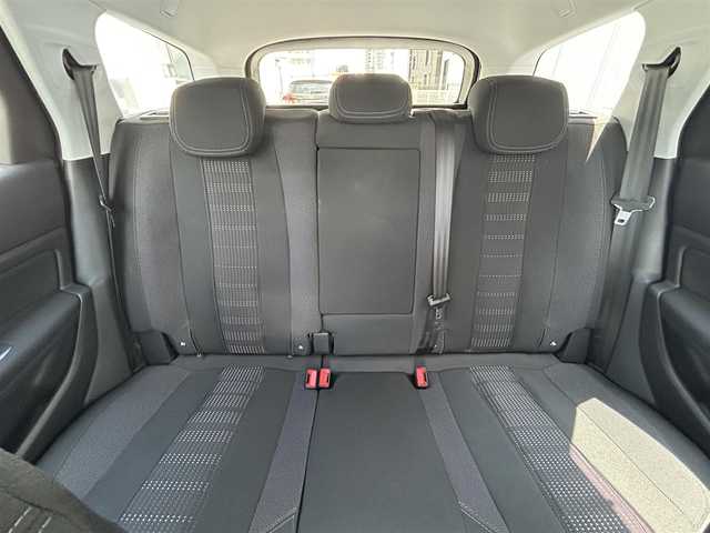 プジョー ３０８ SW GTライン 愛知県 2016(平28)年 10.7万km 赤 純正ディスプレイオーディオ/BT/CD/USB/AUX/社外ナビ・TV/バックカメラ/ETC/クルーズコントロール/社外レーダー/パドルシフト/トノカバー/前後クリアランスソナー/ルーフレール/LEDオートライト/フォグランプ/トノカバー/純正AW/スタッドレスタイヤ積込