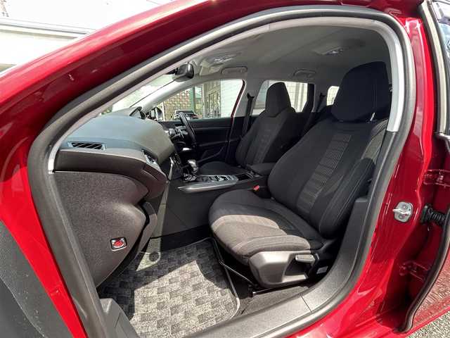 プジョー ３０８ SW GTライン 愛知県 2016(平28)年 10.7万km 赤 純正ディスプレイオーディオ/BT/CD/USB/AUX/社外ナビ・TV/バックカメラ/ETC/クルーズコントロール/社外レーダー/パドルシフト/トノカバー/前後クリアランスソナー/ルーフレール/LEDオートライト/フォグランプ/トノカバー/純正AW/スタッドレスタイヤ積込
