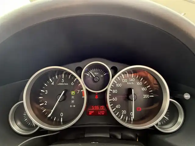 マツダ ロードスター S RHT 香川県 2010(平22)年 6万km ブリリアントブラック 禁煙車/社外ナビ/CD/DVD/BT/MSV/フルセグTV/バックカメラ/電動オープンルーフ/GPSレーダー/キセノンヘッドライト/純正16インチアルミ/革巻きステアリング/フォグライト/スマートキー/ETC/燃料計/スペアキー有り/2021年サマータイヤ