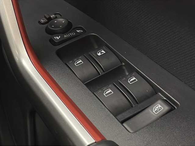トヨタ ライズ Z 宮城県 2021(令3)年 3.9万km ブラックマイカメタリック 純正ナビ　NSZT-Y68T/AM/FM/CD/SD/BT/USB/フルセグTV/TVキャンセラー/バックカメラ/トヨタセーフティーセンス/プリクラッシュセーフティー/クリアランスソナー/レーダークルーズコントロール/D/N席シートヒーター/前後ドライブレコーダー/ビルトインETC/横滑り防止システム/アイドリングストップ/オートライト/LEDライト/革巻きステアリング/ステアリングスイッチ/電動格納ミラー/ウインカーミラー/ドアバイザー/プッシュスタート/スマートキー