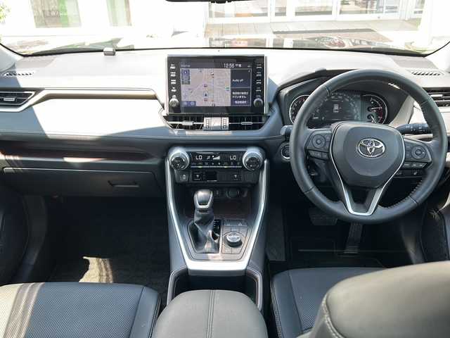 トヨタ ＲＡＶ４ G Zパッケージ 千葉県 2022(令4)年 1.8万km アティチュードブラックマイカ パノラマムーンルーフ ナビ 全方位カメラ 皮 温冷シート デジタルインナーミラー パワーシート 電動リアドア 2.0ETC USB PCS AHB LTA ドラレコ ステアヒーター LEDライト