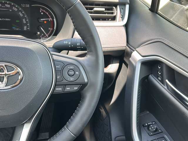 トヨタ ＲＡＶ４ G Zパッケージ 千葉県 2022(令4)年 1.8万km アティチュードブラックマイカ パノラマムーンルーフ ナビ 全方位カメラ 皮 温冷シート デジタルインナーミラー パワーシート 電動リアドア 2.0ETC USB PCS AHB LTA ドラレコ ステアヒーター LEDライト