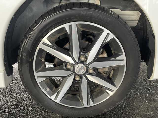 日産 デイズ ハイウェイスターG ターボ 茨城県 2018(平30)年 1.5万km ホワイトパール 純正ナビ/フルセグTV/全方位カメラ/クルーズコントロール/プッシュスタート/衝突軽減ブレーキ/純正フロアマット/純正アルミホイール