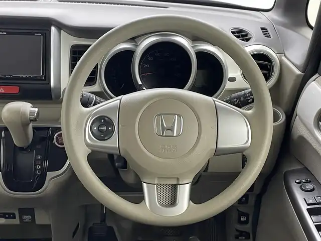 ホンダ Ｎ ＢＯＸ 2トーン G Lパッケージ 兵庫県 2016(平28)年 5.7万km プレミアムアイボリーパール2トーン ナビ Bluetooth バックカメラ 前後ドライブレコーダー 片側パワースライド オートライト スペアキー チップアップシート スマートキー アイドリングストップ ビルトインETC ベンチシート