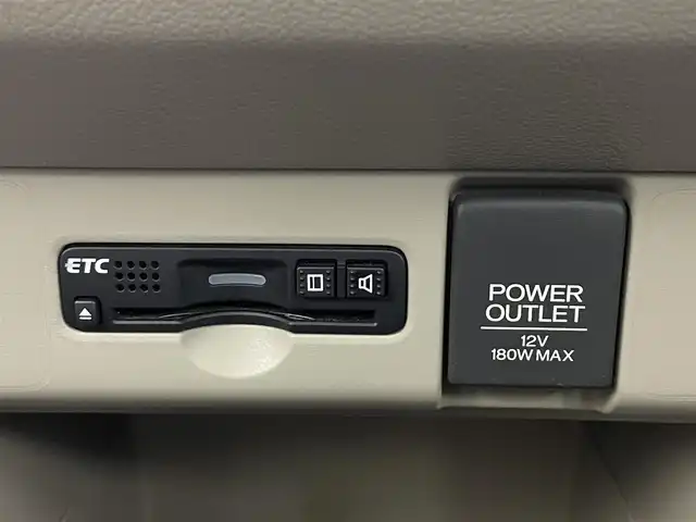 ホンダ Ｎ ＢＯＸ 2トーン G Lパッケージ 兵庫県 2016(平28)年 5.7万km プレミアムアイボリーパール2トーン ナビ Bluetooth バックカメラ 前後ドライブレコーダー 片側パワースライド オートライト スペアキー チップアップシート スマートキー アイドリングストップ ビルトインETC ベンチシート