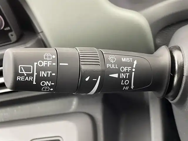 ホンダ フリード ハイブリット e:HEV クロスター 大阪府 2025(令7)年 0.1千km プラチナホワイトパール ホンダセンシング/　・衝突軽減ブレーキ/　・先行車発進お知らせ機能/　・アダプティブクルーズコントロール/　・車線維持支援システム/　・トラフィックジャムアシスト/　・ブラインドスポットフォーメーション/　・誤発進抑制機能/　・後方お発進抑制機能/　・パーキングセンサーシステム/純正メモリナビ/　　BT/AppleCarPlay/AndroidAuto/フルセグTV/バックカメラ/両側パワースライドドア/LEDオートライト/フォグランプ/合皮ハーフレザーシート/シートヒーター/純正15インチアルミホイール/ルーフレール/スマートキー