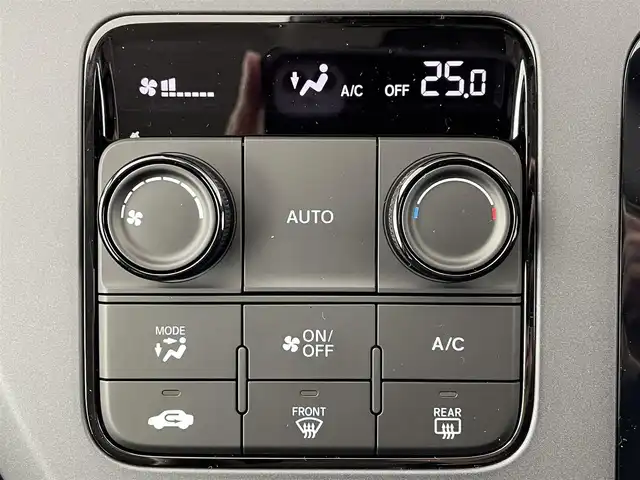 ホンダ フリード ハイブリット e:HEV クロスター 大阪府 2025(令7)年 0.1千km プラチナホワイトパール ホンダセンシング/　・衝突軽減ブレーキ/　・先行車発進お知らせ機能/　・アダプティブクルーズコントロール/　・車線維持支援システム/　・トラフィックジャムアシスト/　・ブラインドスポットフォーメーション/　・誤発進抑制機能/　・後方お発進抑制機能/　・パーキングセンサーシステム/純正メモリナビ/　　BT/AppleCarPlay/AndroidAuto/フルセグTV/バックカメラ/両側パワースライドドア/LEDオートライト/フォグランプ/合皮ハーフレザーシート/シートヒーター/純正15インチアルミホイール/ルーフレール/スマートキー